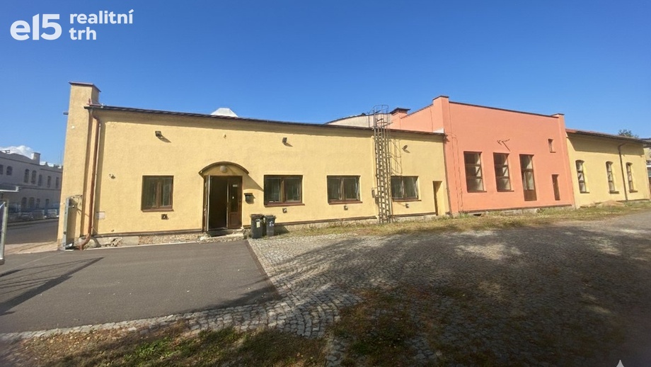 Pronájem výrobního prostoru 4 200 m², Česká Skalice