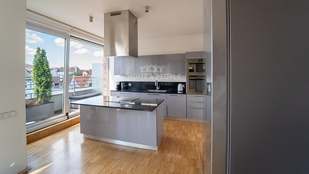 Prodej bytu 4+kk 237 m², Praha 3