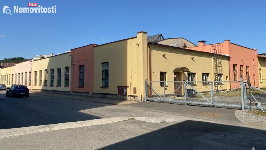 Pronájem skladu 4 200 m², Česká Skalice