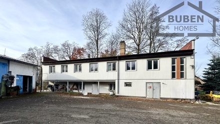 Prodej skladu 1 060 m², Planá