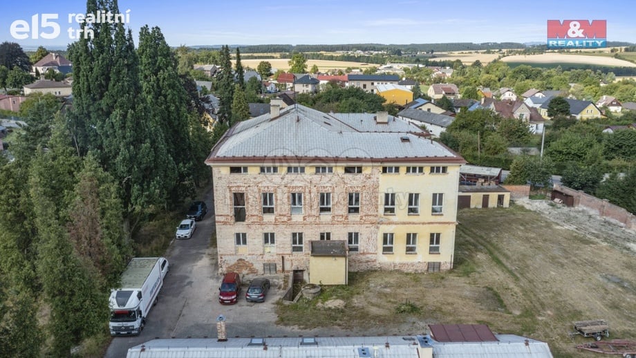 Prodej činžovního domu 1 476 m², Hořičky