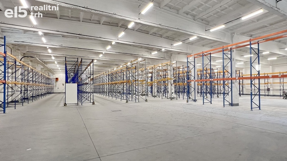 Pronájem skladu 1 000 m², Brno-jih