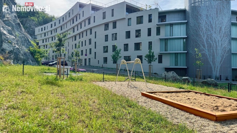 Prodej bytu 3+kk 75 m², Brno - Komín