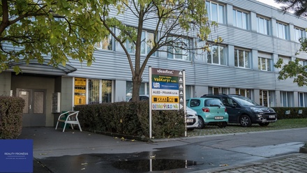 Pronájem kanceláře 36 m², Praha - Čakovice