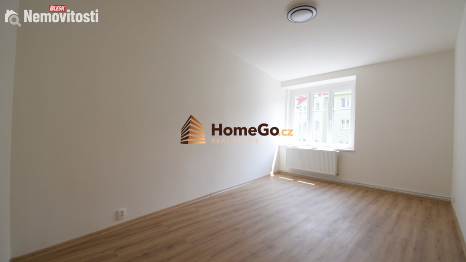 Pronájem bytu 1+kk 22 m², Praha - Nusle