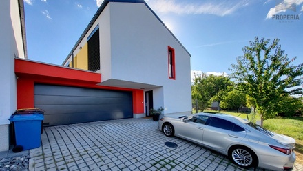 Prodej rodinného domu 185 m², Syrovice