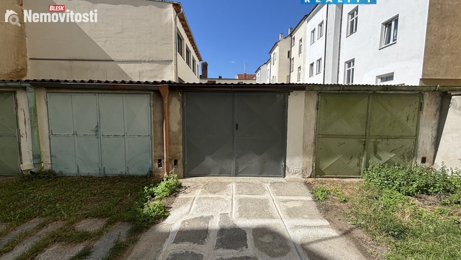 Pronájem garáže 18 m², Plzeň