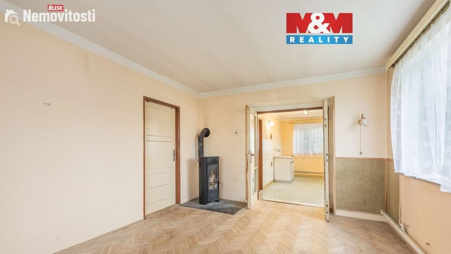 Prodej bytu 2+1 50 m², Studeněves