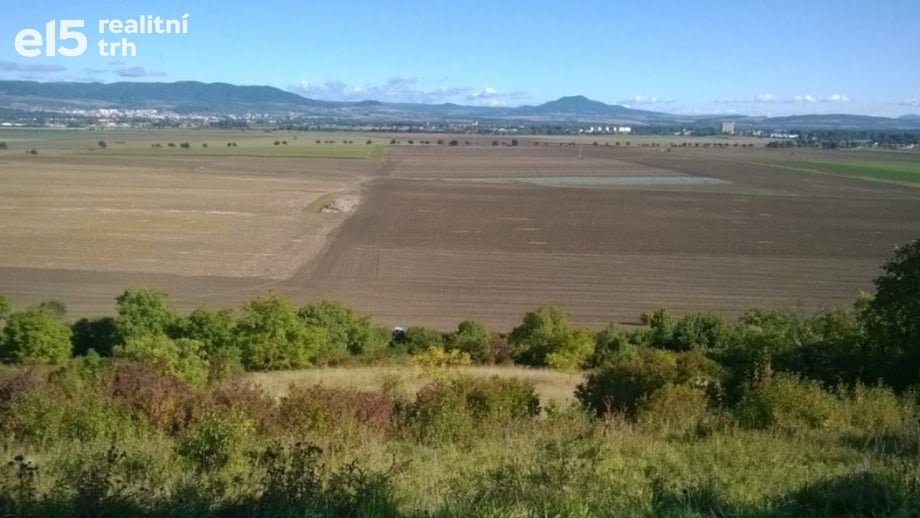 Prodej pole 22 509 m², Keblice