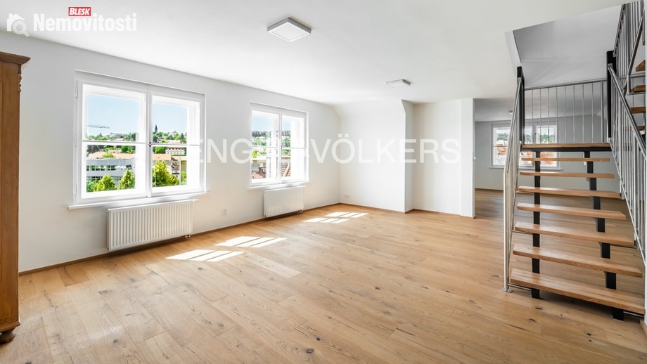 Prodej bytu 3+kk 149 m², Praha - Dejvice