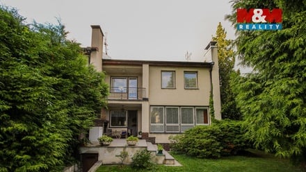 Prodej rodinného domu 243 m², Javorník