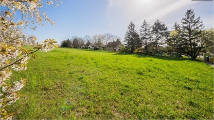 Prodej stavebního pozemku 819 m², Lidice