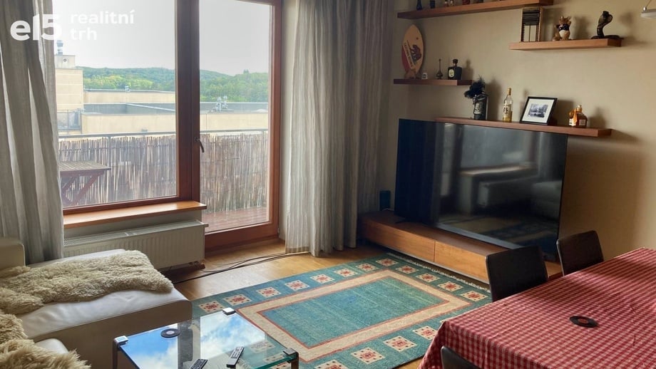 Pronájem bytu 3+kk 77 m², Praha - Hostivař