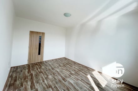 Pronájem bytu 1+kk 26 m², Rakovník II