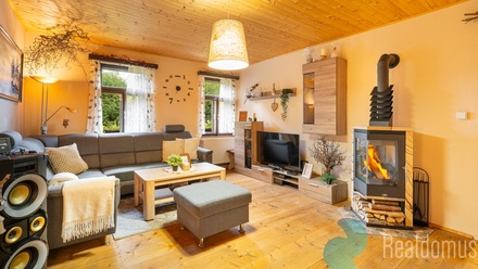 Prodej rodinného domu 180 m², Větřní