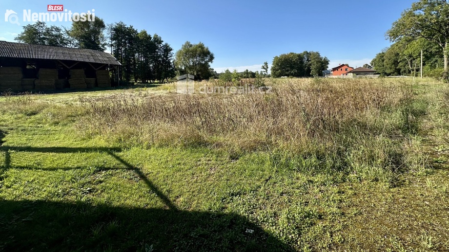 Prodej stavebního pozemku 23 921 m², Hroznětín