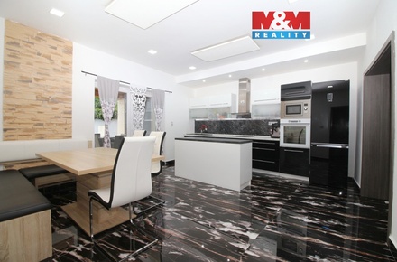 Prodej rodinného domu 145 m², Nový Bydžov