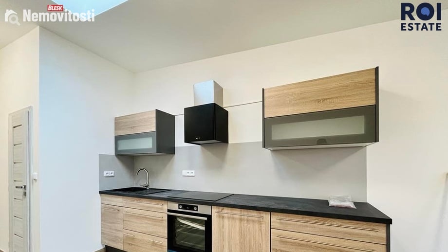 Pronájem bytu 3+kk 65 m², Malhostovice