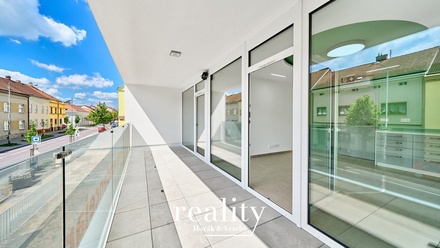 Pronájem kanceláře 18 m², Znojmo