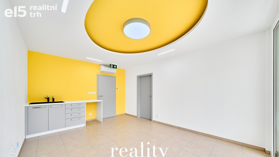 Pronájem kanceláře 17 m², Znojmo