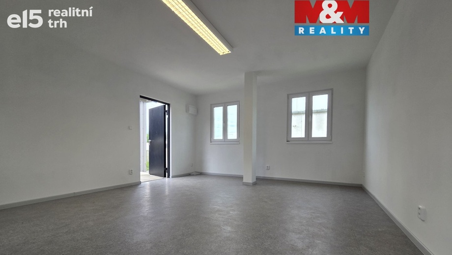 Pronájem kanceláře 48 m², Praha 10