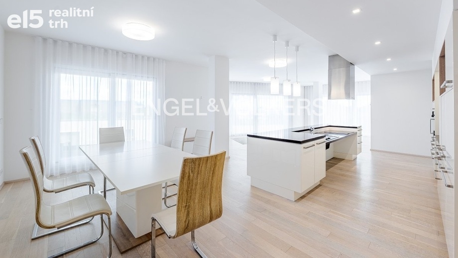 Pronájem bytu 3+kk 166 m², Praha - Smíchov