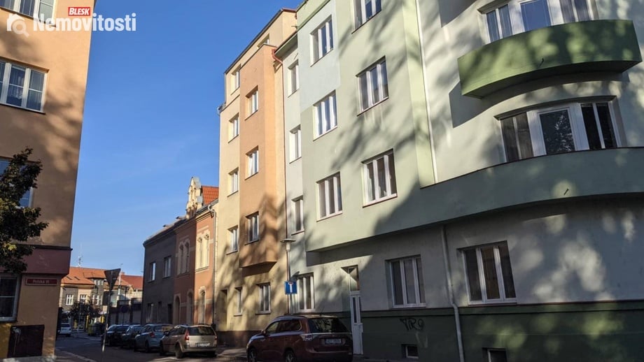Pronájem bytu 2+1 50 m², Bílé Předměstí