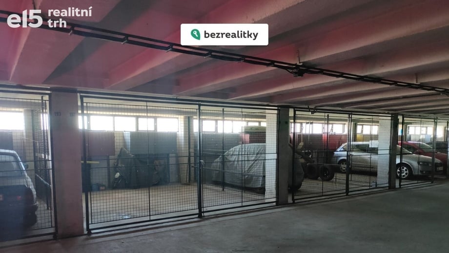 Prodej garáže 13 m², Brno - Královo Pole