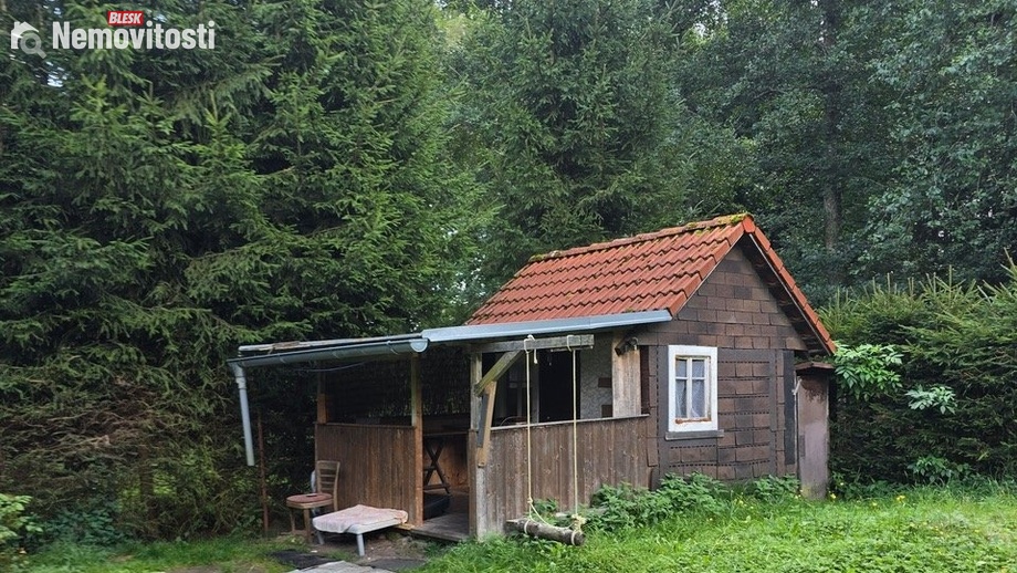 Pronájem zahrady 261 m², Radvanice