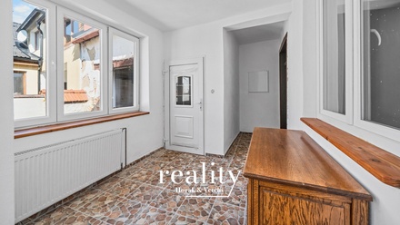 Prodej zemědělské usedlosti 80 m², Báňovice