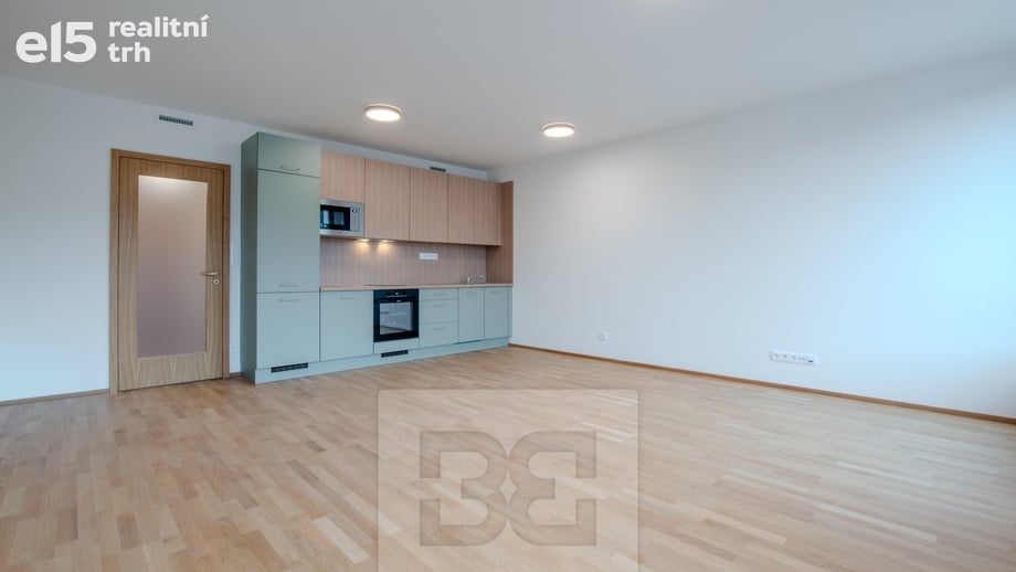 Prodej bytu 1+kk 42 m², Praha - Smíchov