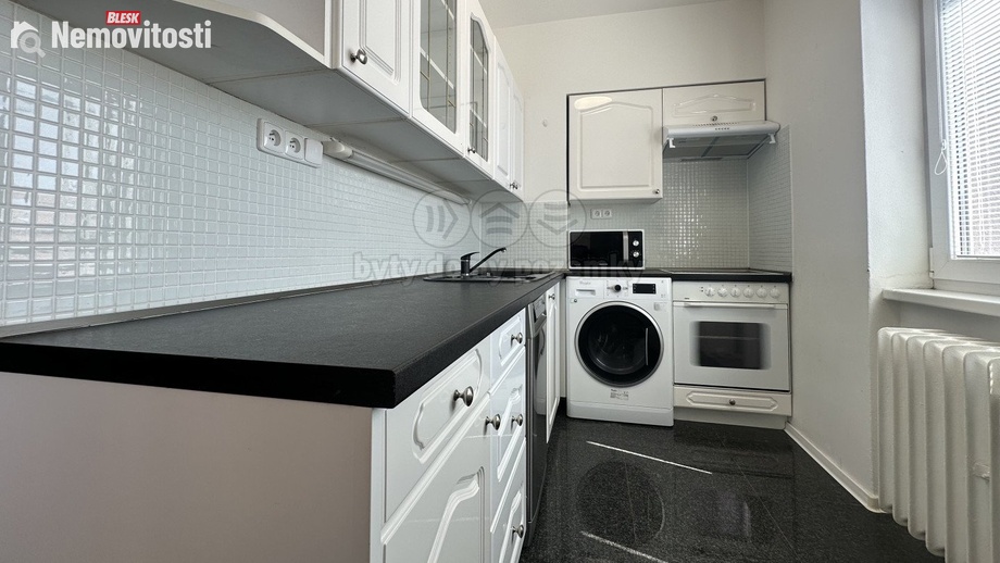 Pronájem bytu 2+1 54 m², Klášterec nad Ohří