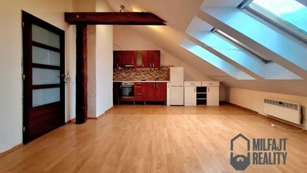 Pronájem bytu 2+kk 48 m², Liberec III-Jeřáb