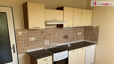 Prodej bytu 3+1 84 m², Všeradice