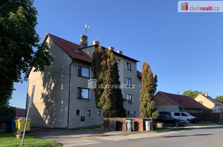 Prodej bytu 3+1 84 m², Všeradice