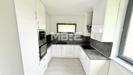 Pronájem rodinného domu 240 m², Dolní Lutyně