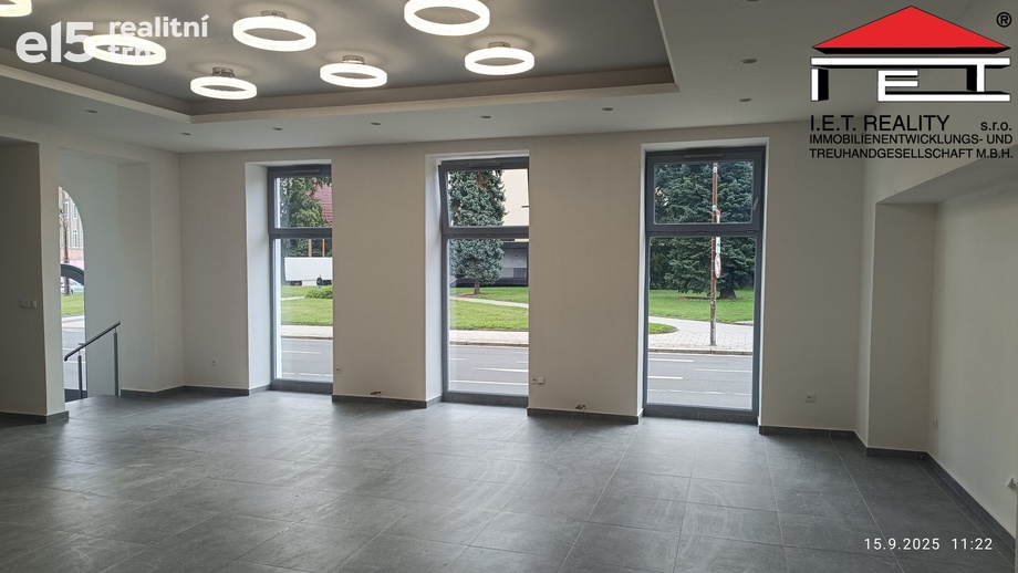 Pronájem obchodního prostoru 102 m², Opava - Předměstí