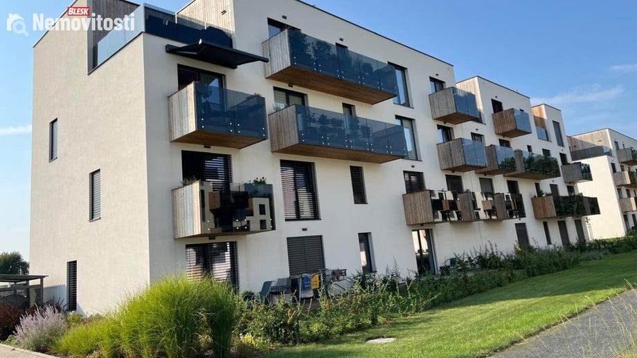 Pronájem bytu 1+kk 34 m², Nymburk