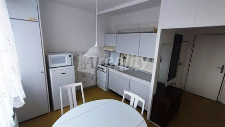 Pronájem bytu 1+1 33 m², Třebíč - Horka-Domky
