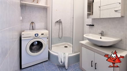 Pronájem bytu 1+1 53 m², Praha - Žižkov