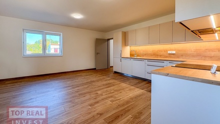 Pronájem bytu 3+kk 78 m², Chropyně