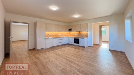 Pronájem bytu 3+kk 78 m², Chropyně