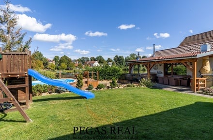 Prodej nemovitosti pro ubytování 130 m², Radkov