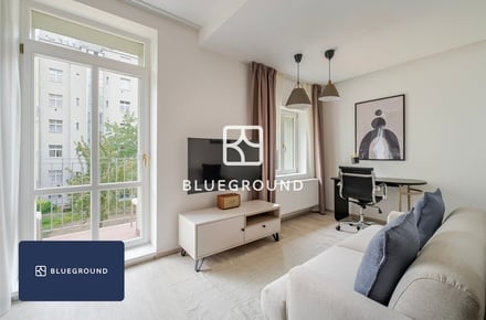 Pronájem bytu 2+kk 45 m², Praha - Nusle