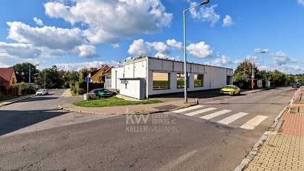 Pronájem kanceláře 400 m², Praha - Dolní Chabry