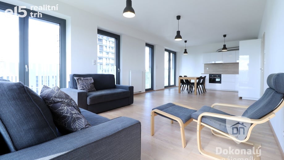 Pronájem bytu 2+kk 72 m², Praha - Žižkov