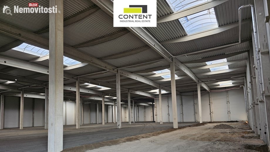 Pronájem výrobního prostoru 15 715 m², Kozomín