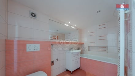 Prodej rodinného domu 90 m², Janová