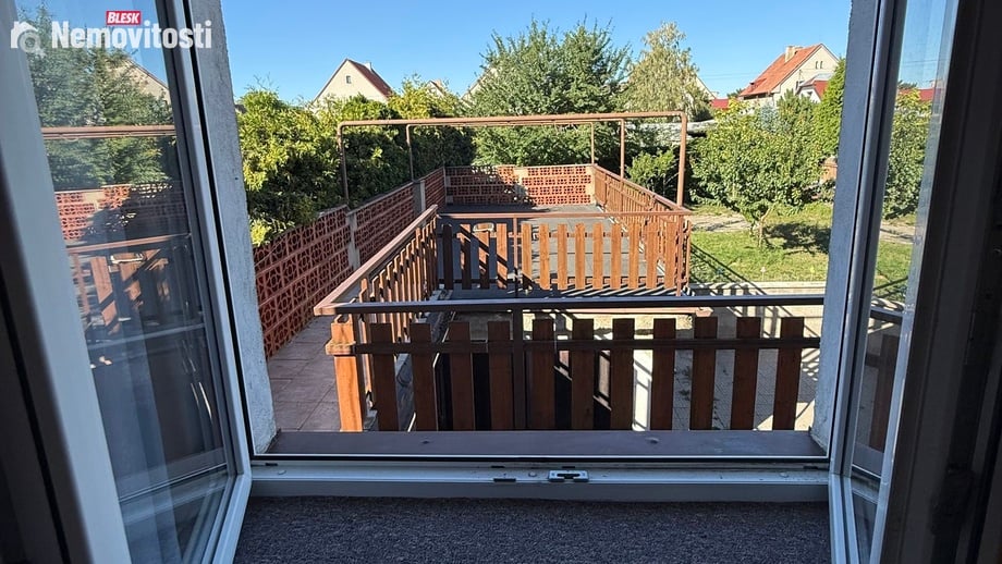 Prodej bytu 2+kk 44 m², Roudnice nad Labem - Podlusky