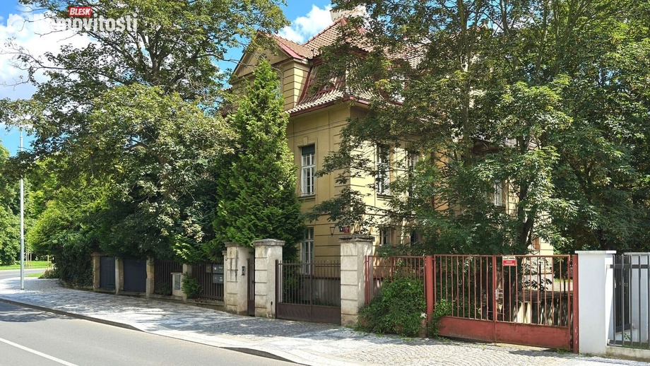 Pronájem bytu 2+1 86 m², Praha 6